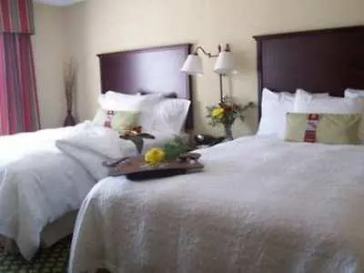 Hotel Hampton & Worth-west-i-30